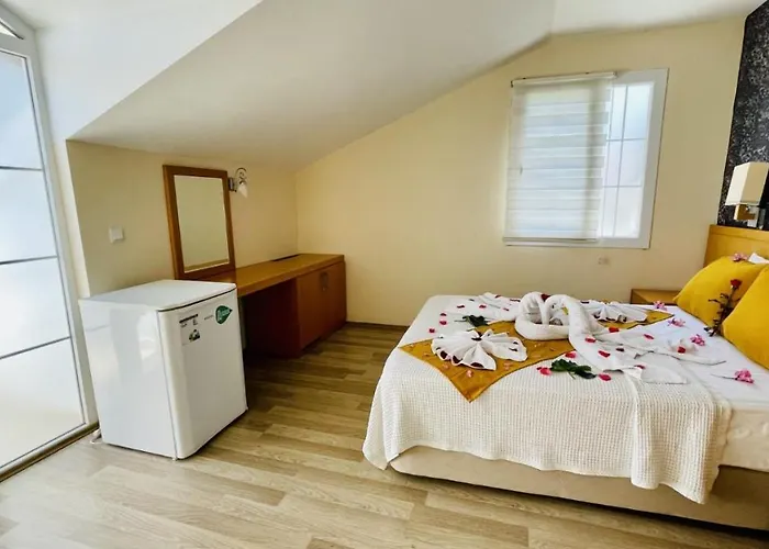 Nature Doga Oeluedeniz Hotel 2*